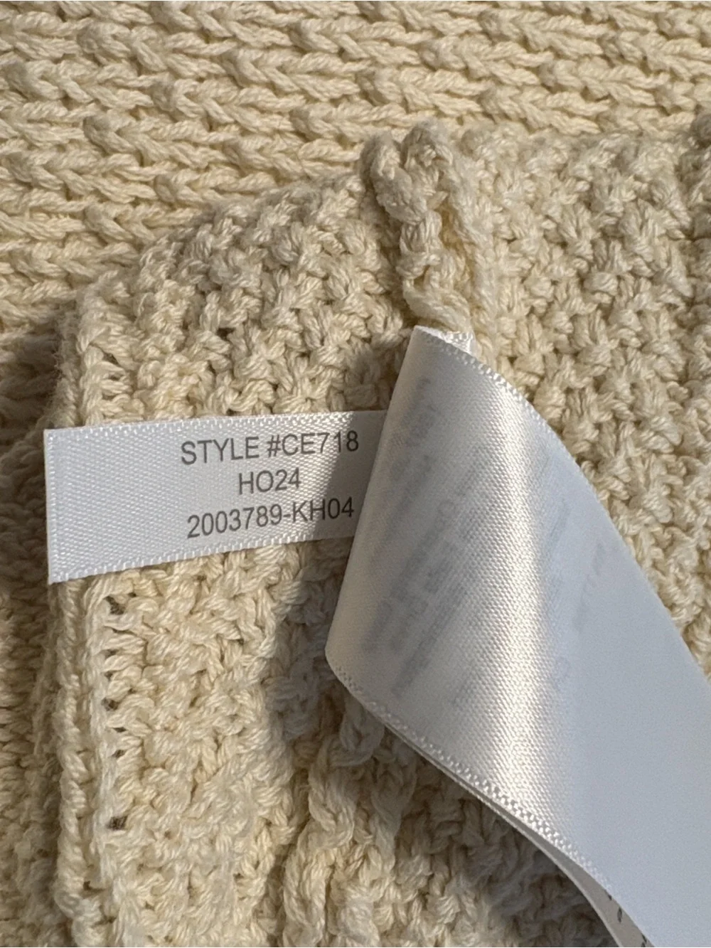 J. Crew Cable Knit Crewneck Sweater Medium Cream Relaxed Fit Fisherman Preppy
